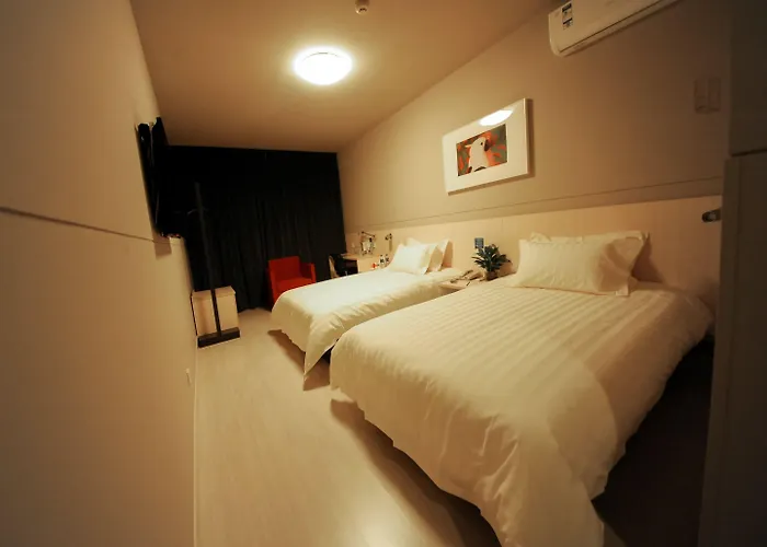 Boutique Jinjiang Inn - Shanghai Everbright Convention & Exhibition Center