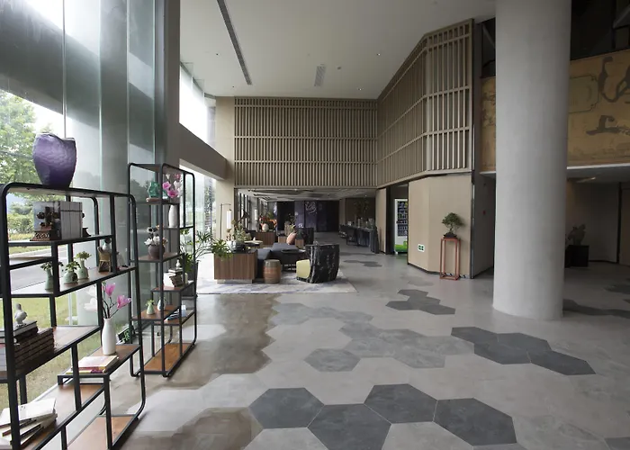 Shanghai-Deco Hotel-Free Shuttle Bus To Pudong Airport And Disneyland