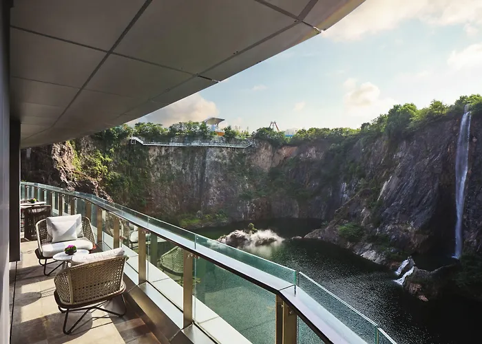 Intercontinental Hotels Shanghai Wonderland By Ihg