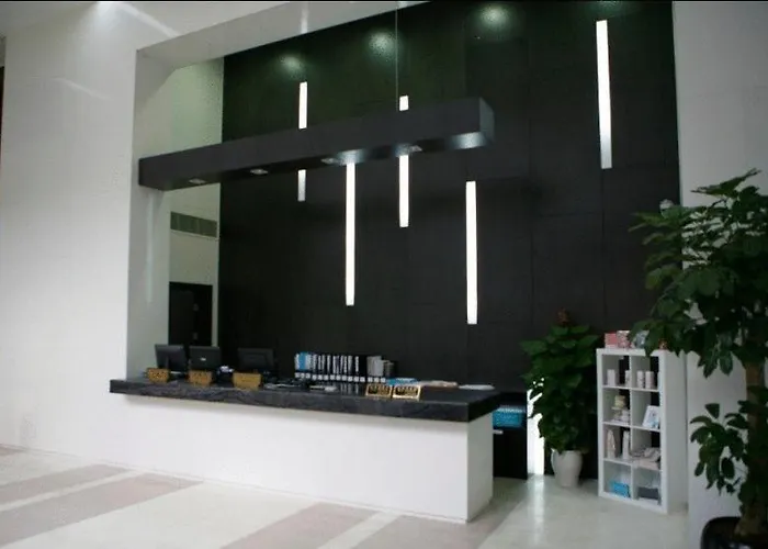 Shanghai Respond Apartment & Hotel