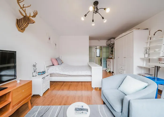 Cozy Apartment Best Location 302 Shanghái