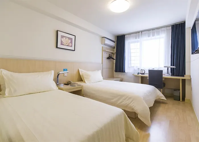 Jingjiang Inn Shanghai Henglong Plaza