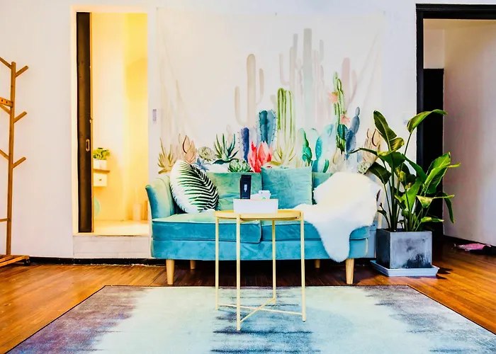 Haustierfreundliches Lazy Apartment - North Linpin Road Shanghai