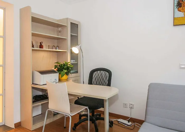 Ellies Apartment Hongfeng Branch Shanghai